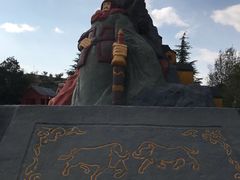 -彩色沙林风景区