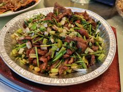 铁板孜香烤肉-鑫巴蜀小镇 · 水煮鱼专研店(玉桥店)