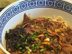 -沪西老弄堂面馆(定西路店)