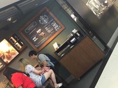 -星巴克(广州中华广场B1层店)