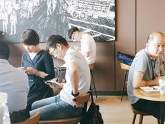 -星巴克(成都东站店)