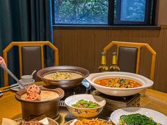 -饭橘汉江码头·乡野土菜馆(静安路店)