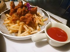 -STARRY CAFE & LOUNGE BAR(高新店)