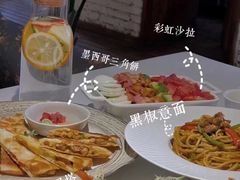 -秀儿家の小确幸融合西餐厅(万达店)