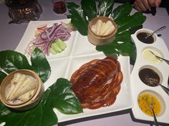 梧桐四味烤鸭-梧桐北京烤鸭·铜锅涮肉(海岸城店)