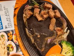 -海维克牛排馆HIGHWIC(右岸环宇坊店)