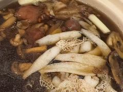 -天宜隆蘑菇宴火锅(石景山旗舰店)