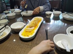 -东口码头·烧鸽子·鱼头泡饼·地方菜(金鹰悦城店)