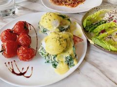 牛肉班尼迪克蛋-the rug 飞毯 (朝阳公园店)