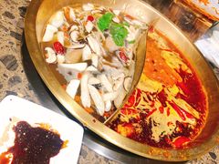 -小龙坎老火锅(华飞店)