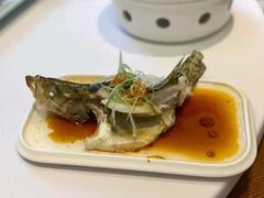 清蒸小桂鱼-水上明月·湖景餐厅