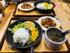 -海盗虾饭·剥好的小龙虾饭(上地辉煌店)