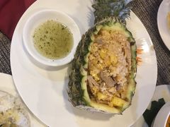 菠萝炒饭-The Palmboo Restaurant