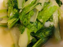 -临江餐馆二楼美食部落