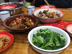 -老三样·美食研究中心(世贸路店)