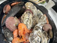 老灶蒸汽海鲜-巧克力渔家.小船海鲜胶东菜(万平口店)