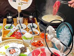 -无界釜·河豚鱼汤锅(红山动物园店)