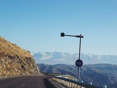 -天山神秘大峡谷