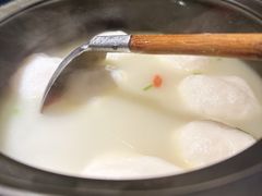 -魏铭鱼头捞饭(晋阳路店)