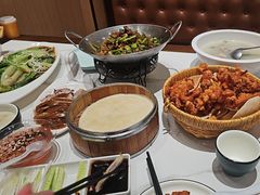 -梅利汴京烤鸭•开封豫菜地标店(东司门店)
