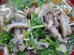 -春雨羊汤店(广开四马路总店)