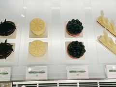 -潮一不贰·法式甜品·生日蛋糕·西式简餐(外滩店)