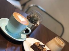 -Fridi Patisserie Cafe