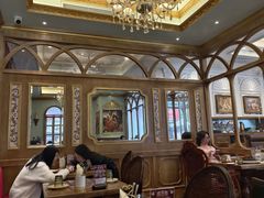 -秘密旅行Bonjour(黑金冠 江南西店)