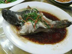 -鑫悦楼煎蟹·16年海鲜大排档