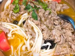 酸汤肥牛-青年公社烤鸭(蜀山万象汇店)