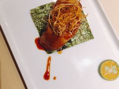 炙鹅肝寿司-余欢领鲜火锅(新街口店)