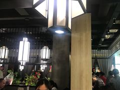 大堂-杨肥肠火锅大排档(火车站花园店)
