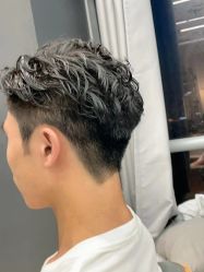 -藤野造型烫发染发