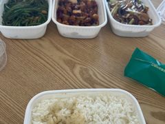 -小菜园新徽菜(宜兴八佰伴店)