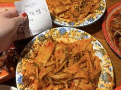 -柴窝堡22号传承新疆菜·新疆辣子鸡