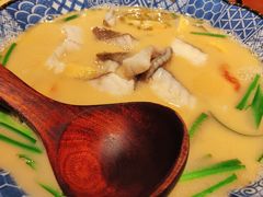 招牌黄鱼面-荣家黄鱼面(前滩太古里店)
