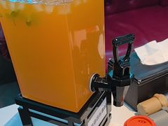 -路边边地标烧烤·川菜·小龙虾·音乐酒馆(良乡长虹店)