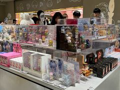 -泡泡玛特POPMART(蓝色港湾店)