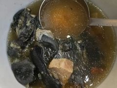 乌鸡汤-新享乐海鲜(翠华路店)
