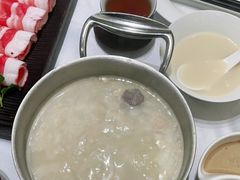 -红鼎豆捞·非遗鲍皇汤火锅(宝丰路店)