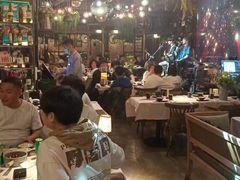 大堂-胡桃里乐队酒馆