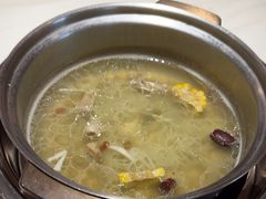 -喃喃椰·糟粕醋·椰子鸡火锅(七堡花园店)