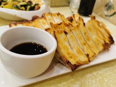 皮皮虾锅贴-奥华餐厅·老张记(台基厂店)