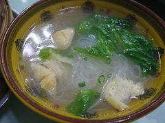 油豆腐粉丝汤-食惠里小笼包面馆(越秀店)