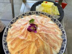 -生活如沸·顺德水牛奶火锅(大学路店)