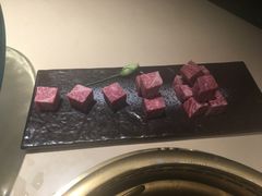 -余欢领鲜火锅(新街口店)