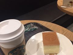 -星巴克(宁波东门银泰店)