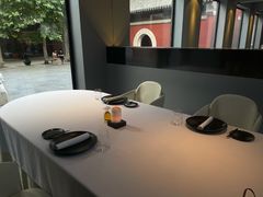 -TRB Forbidden City(故宫店)