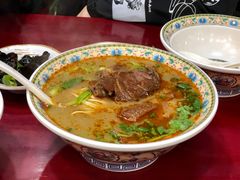 -金杨拉面王小吃面馆·牛三宝面·红烧牛肉粉