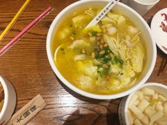 金汤豆花鮰鱼-渝是乎川渝小炒(新世界百货望京店)
